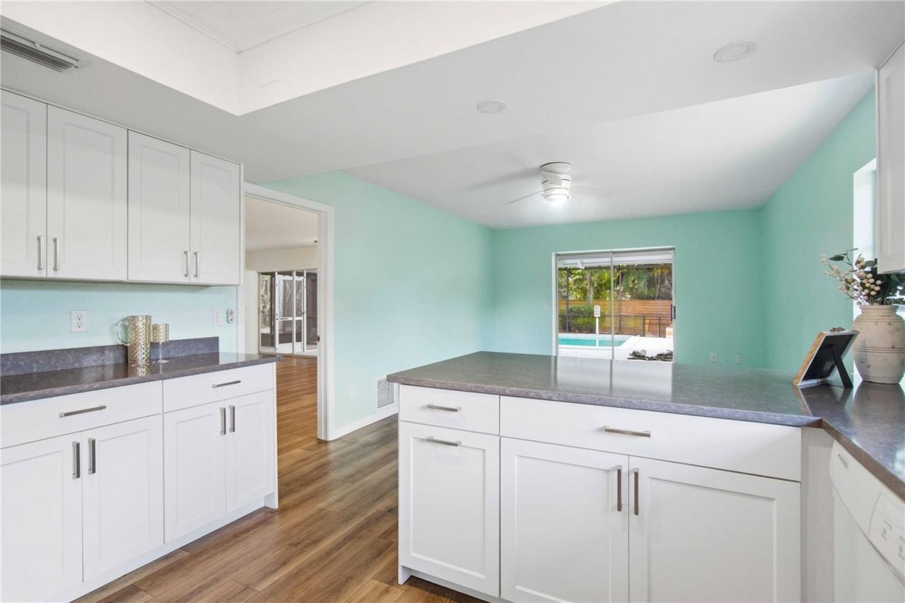 3629 Egerton Circle, Sarasota, FL 34233 Photo