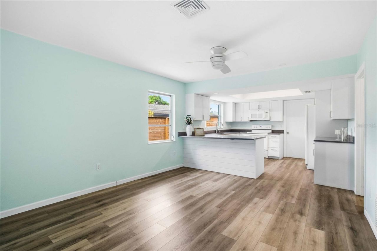 3629 Egerton Circle, Sarasota, FL 34233 Photo