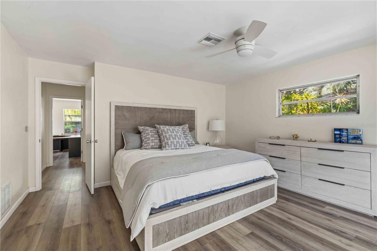 3629 Egerton Circle, Sarasota, FL 34233 Photo