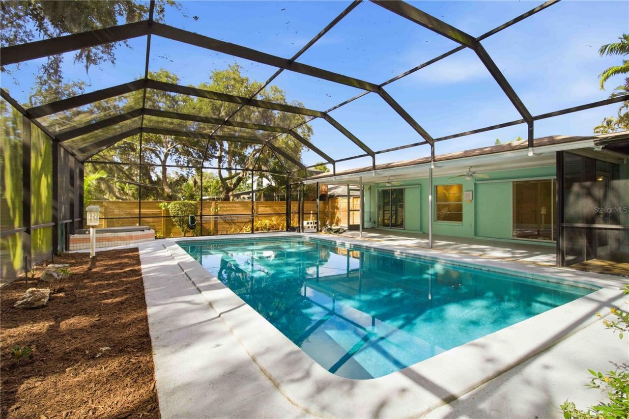 3629 Egerton Circle, Sarasota, FL 34233 Photo