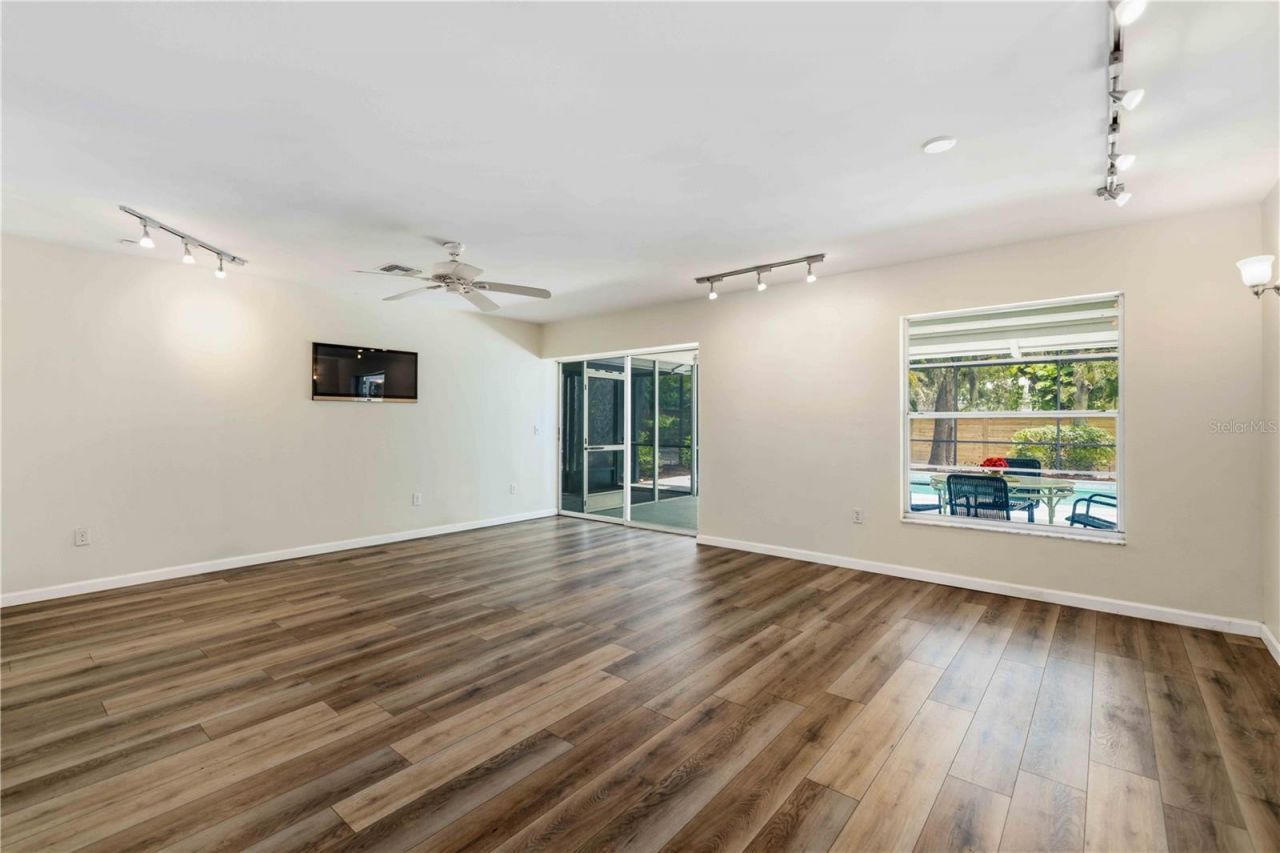 3629 Egerton Circle, Sarasota, FL 34233 Photo