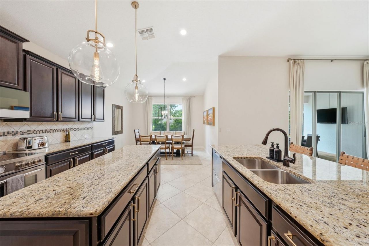 30040 Donnington Loop , Mount Dora, FL 32757 Photo