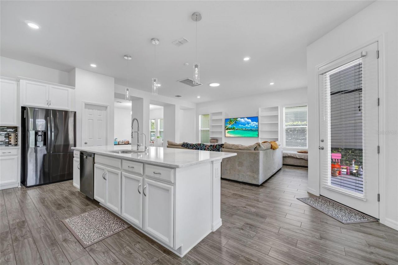 12929 Westside Village Loop , Windermere, FL 34786 Photo