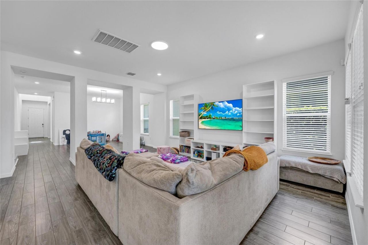 12929 Westside Village Loop , Windermere, FL 34786 Photo