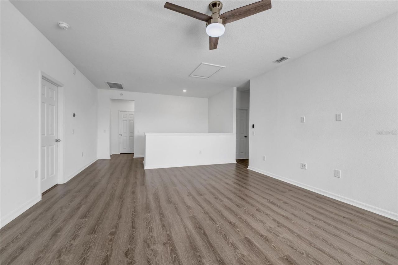 12929 Westside Village Loop , Windermere, FL 34786 Photo