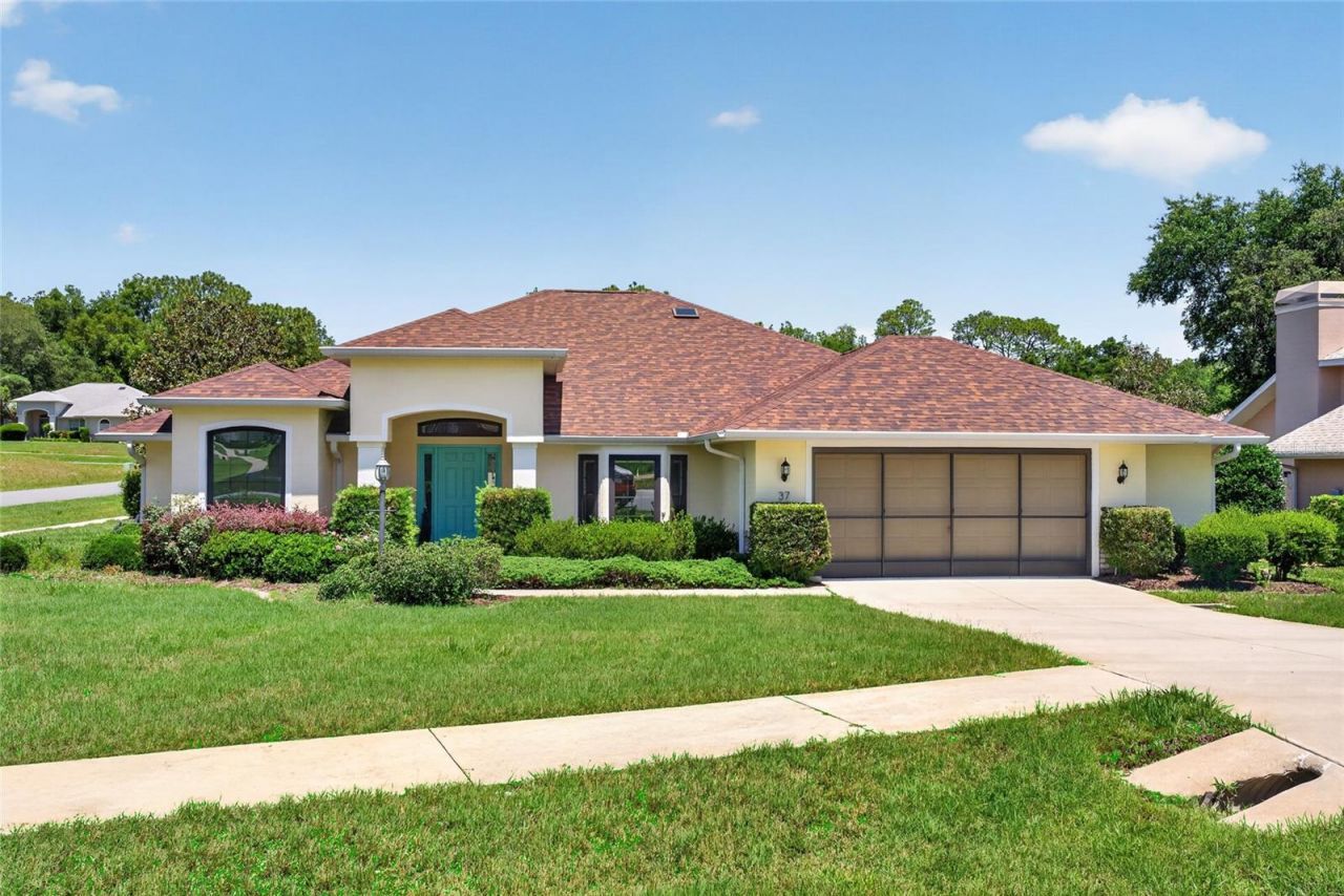 37 W Oak Branch Court , Beverly Hills, FL 34465 Main Photo