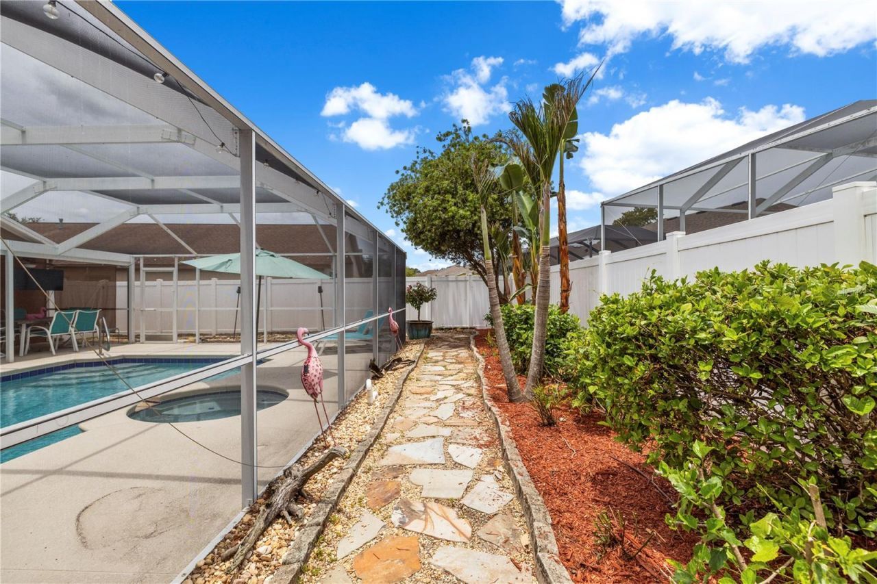 22741 Roderick Drive, Land O Lakes, FL 34639 Photo