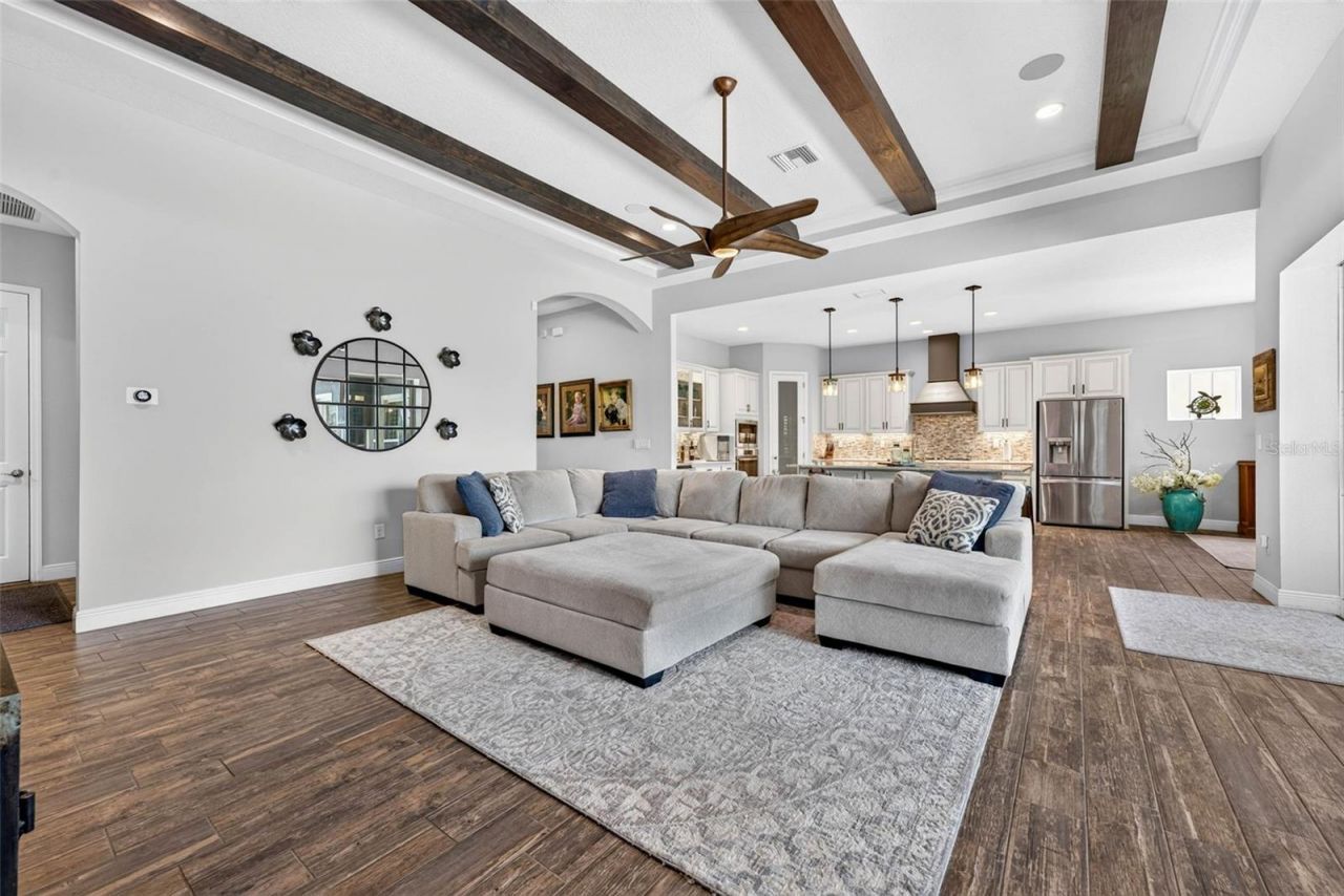 6104 Shadowlake Drive, Apollo Beach, FL 33572 Photo