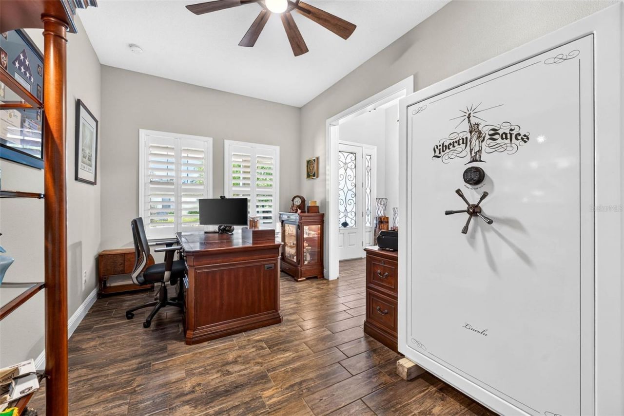 6104 Shadowlake Drive, Apollo Beach, FL 33572 Photo