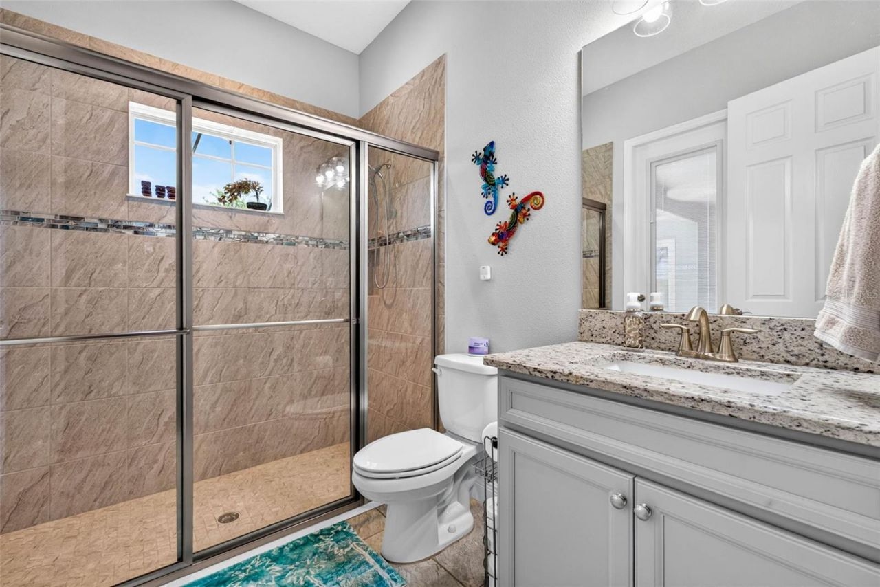 6104 Shadowlake Drive, Apollo Beach, FL 33572 Photo