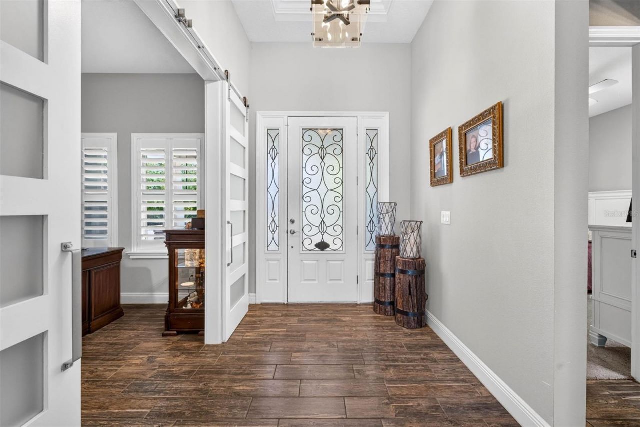 6104 Shadowlake Drive, Apollo Beach, FL 33572 Photo