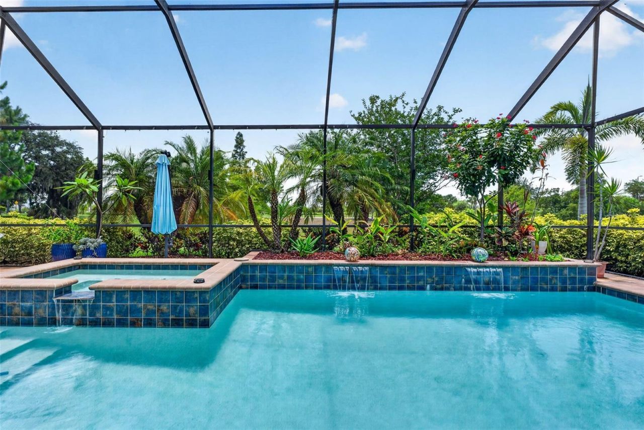 6104 Shadowlake Drive, Apollo Beach, FL 33572 Photo