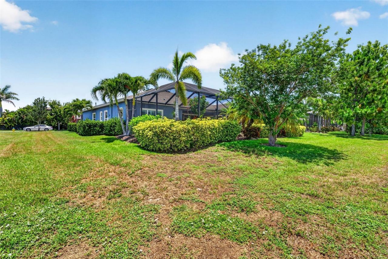 6104 Shadowlake Drive, Apollo Beach, FL 33572 Photo