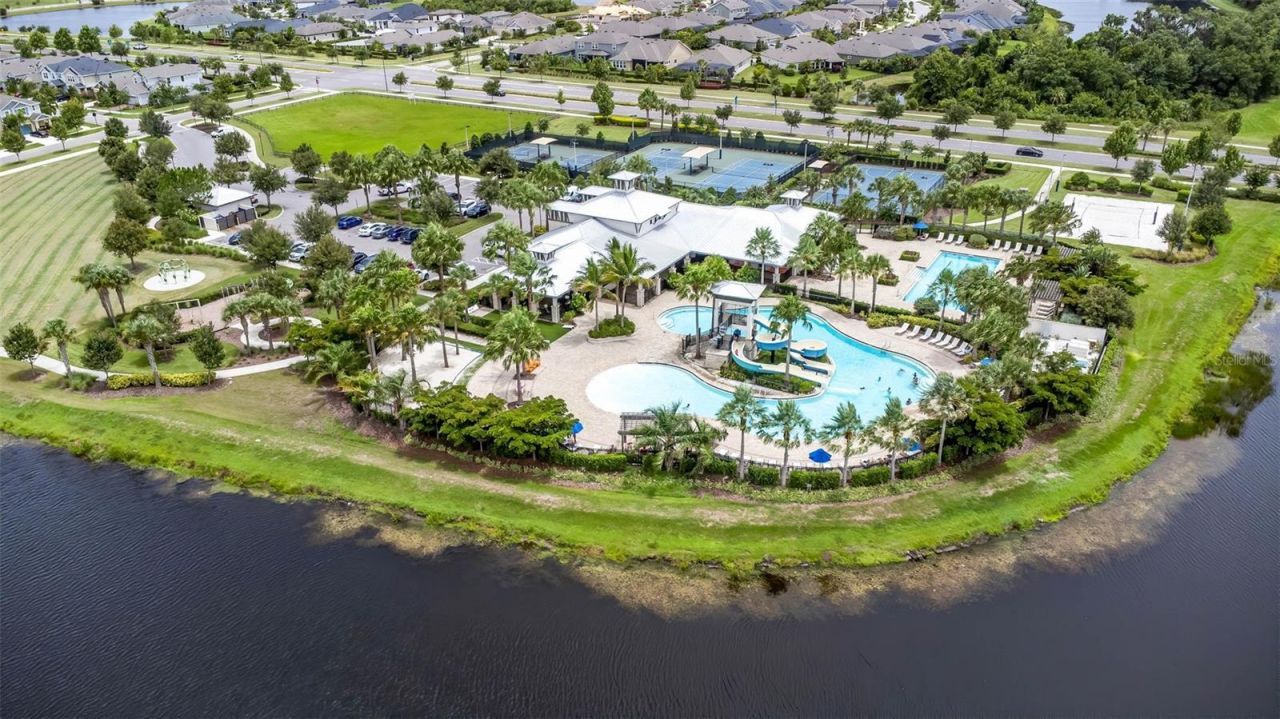 6104 Shadowlake Drive, Apollo Beach, FL 33572 Photo