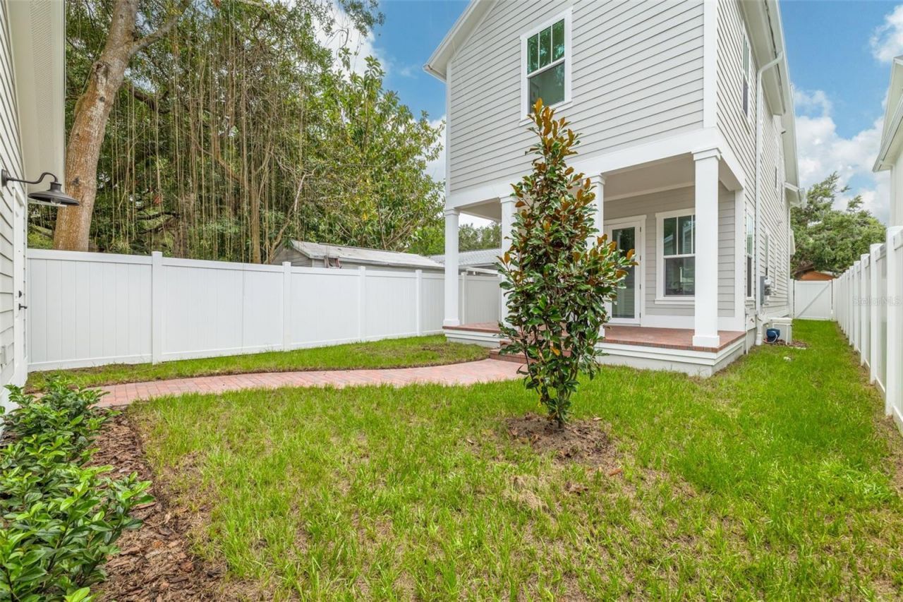 4027 Haines Road N, Saint Petersburg, FL 33703 Photo