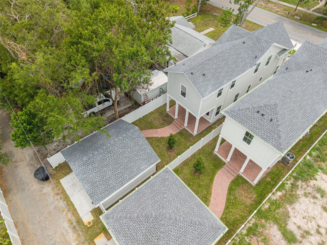 4027 Haines Road N, Saint Petersburg, FL 33703 Photo
