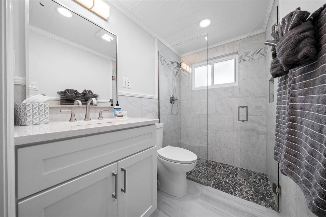 5830 W Gulf To Lake Highway, Crystal River, FL 34429 Photo