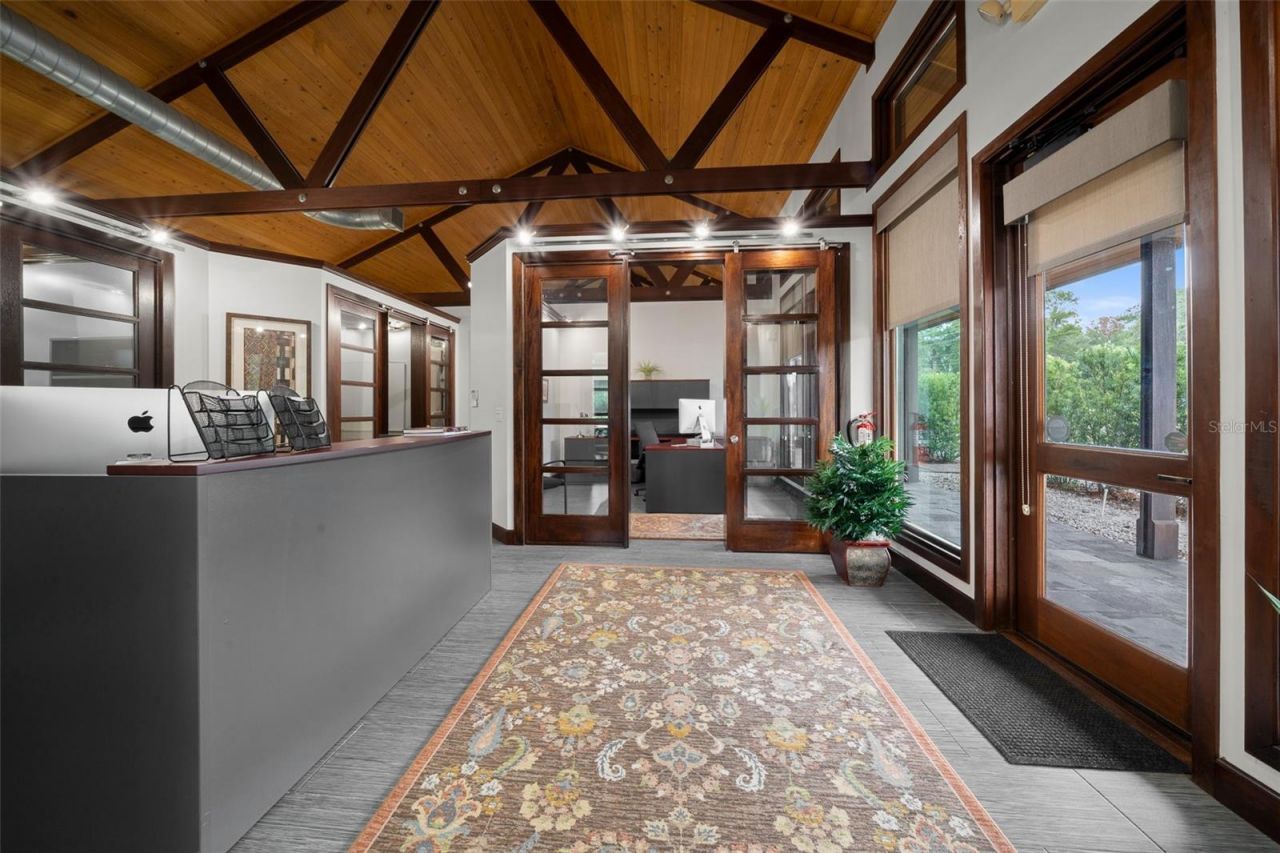 5830 W Gulf To Lake Highway, Crystal River, FL 34429 Photo