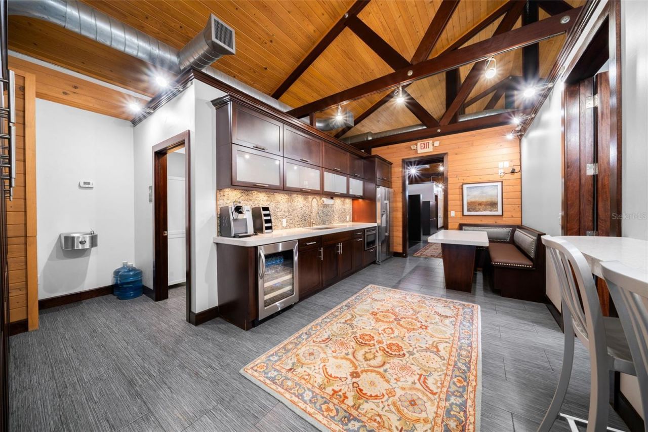 5830 W Gulf To Lake Highway, Crystal River, FL 34429 Photo
