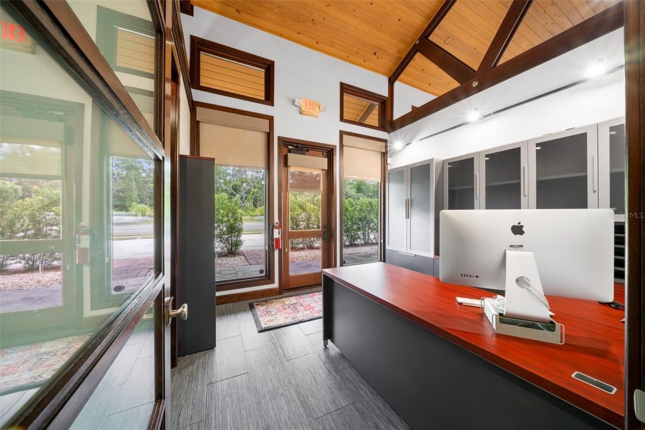 5830 W Gulf To Lake Highway, Crystal River, FL 34429 Photo