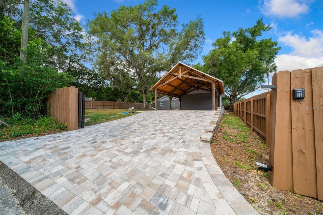 5830 W Gulf To Lake Highway, Crystal River, FL 34429 Photo