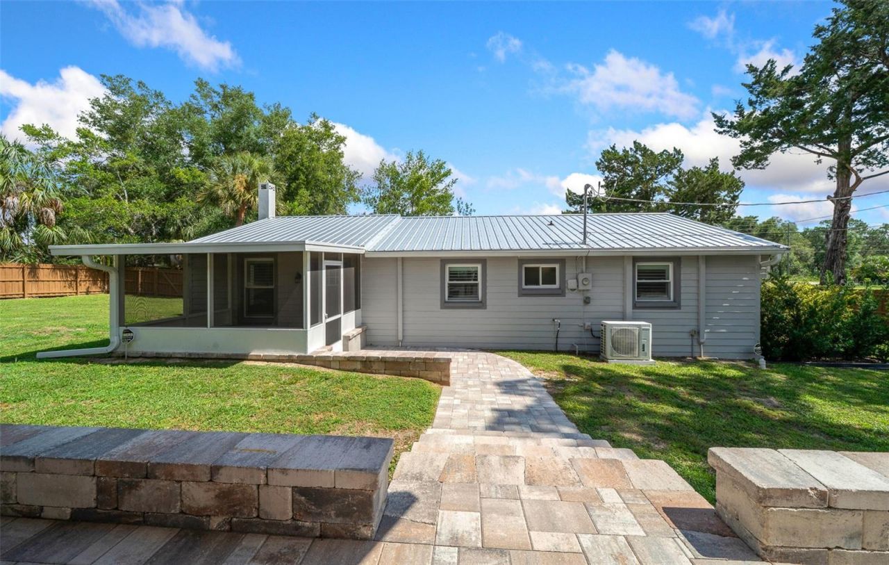 5830 W Gulf To Lake Highway, Crystal River, FL 34429 Photo