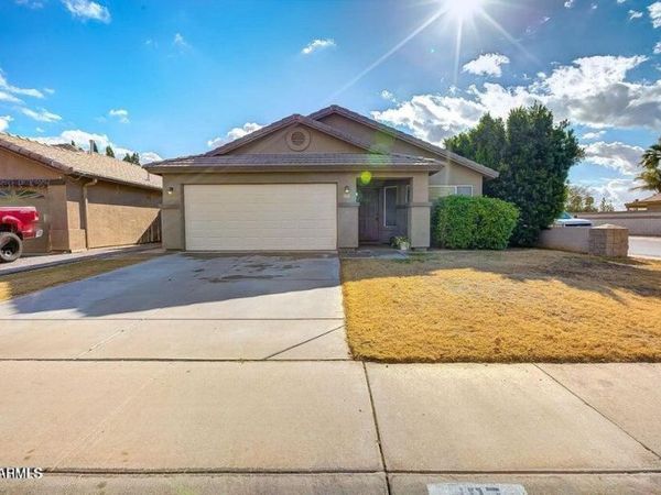 197 W Oxford Lane, Gilbert, AZ 85233
