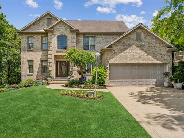 903 Clayton St, Greensburg, PA 15601