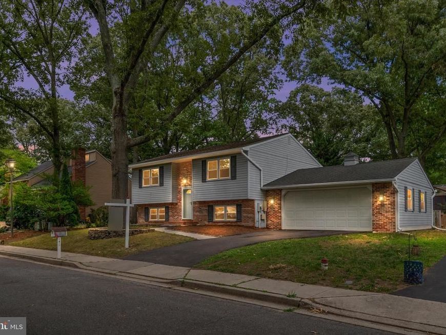 141 Delaware Avenue, Pasadena, MD 21122 Main Photo