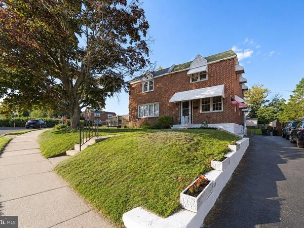 317 S SLOAN STREET, CRUM LYNNE, PA 19022