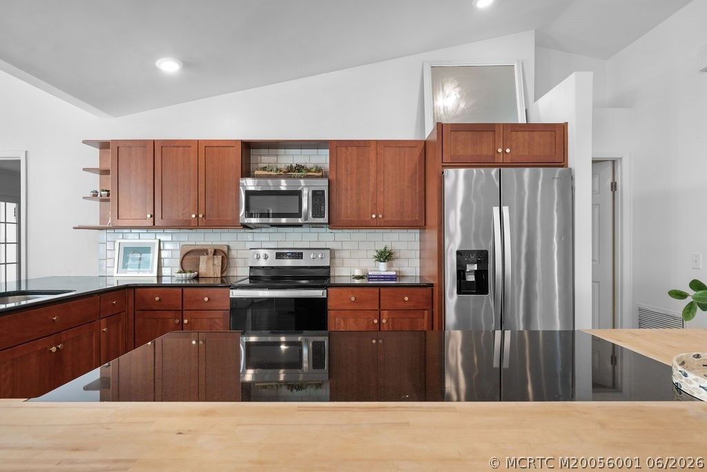 5068 SE Major Way, Stuart, FL 34997 Photo