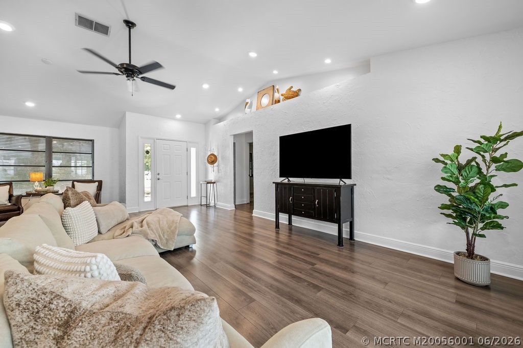5068 SE Major Way, Stuart, FL 34997 Photo