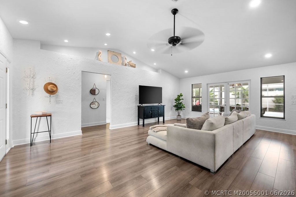 5068 SE Major Way, Stuart, FL 34997 Photo