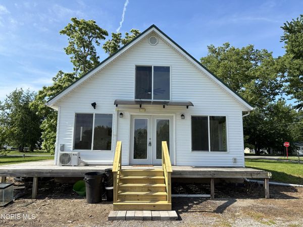 402 Liberty Street , Cloverdale, OH 45827