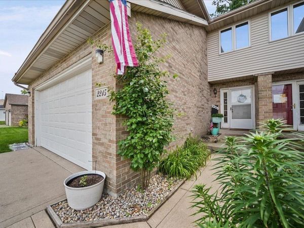 2215 Texas Street , Chesterton, IN 46304
