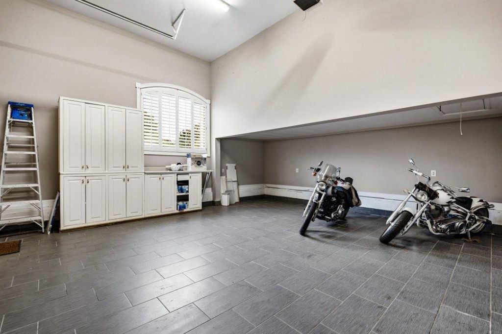 3788 Waterford Dr.  Photo 30