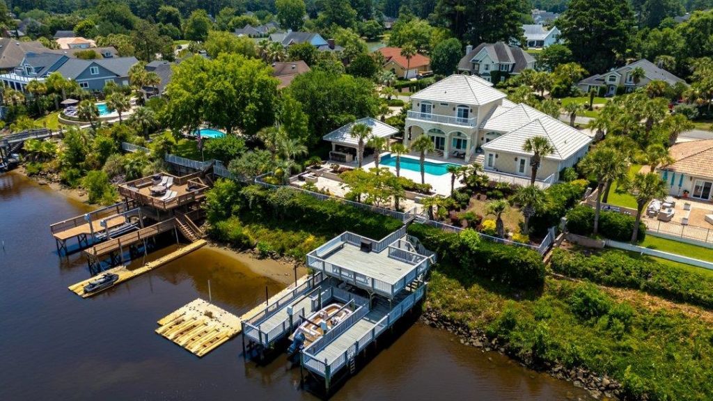 3788 Waterford Dr.  Photo 34