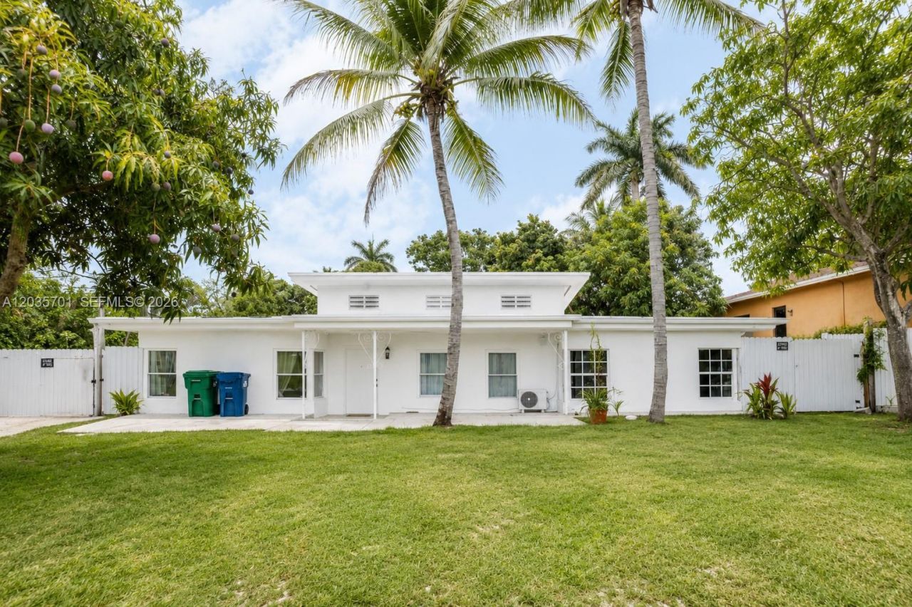 10945 NW 19th Ave, Miami, FL 33167 Photo