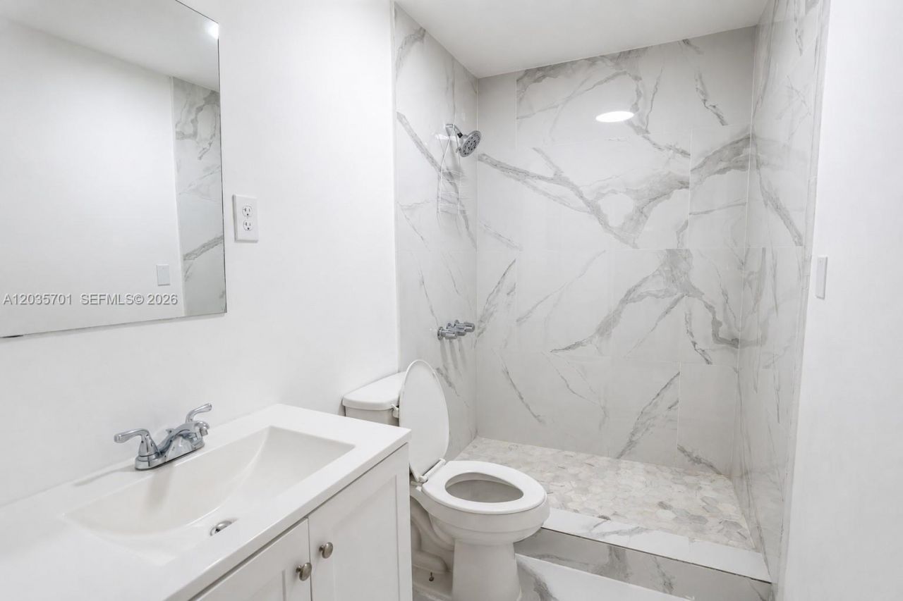 10945 NW 19th Ave, Miami, FL 33167 Photo