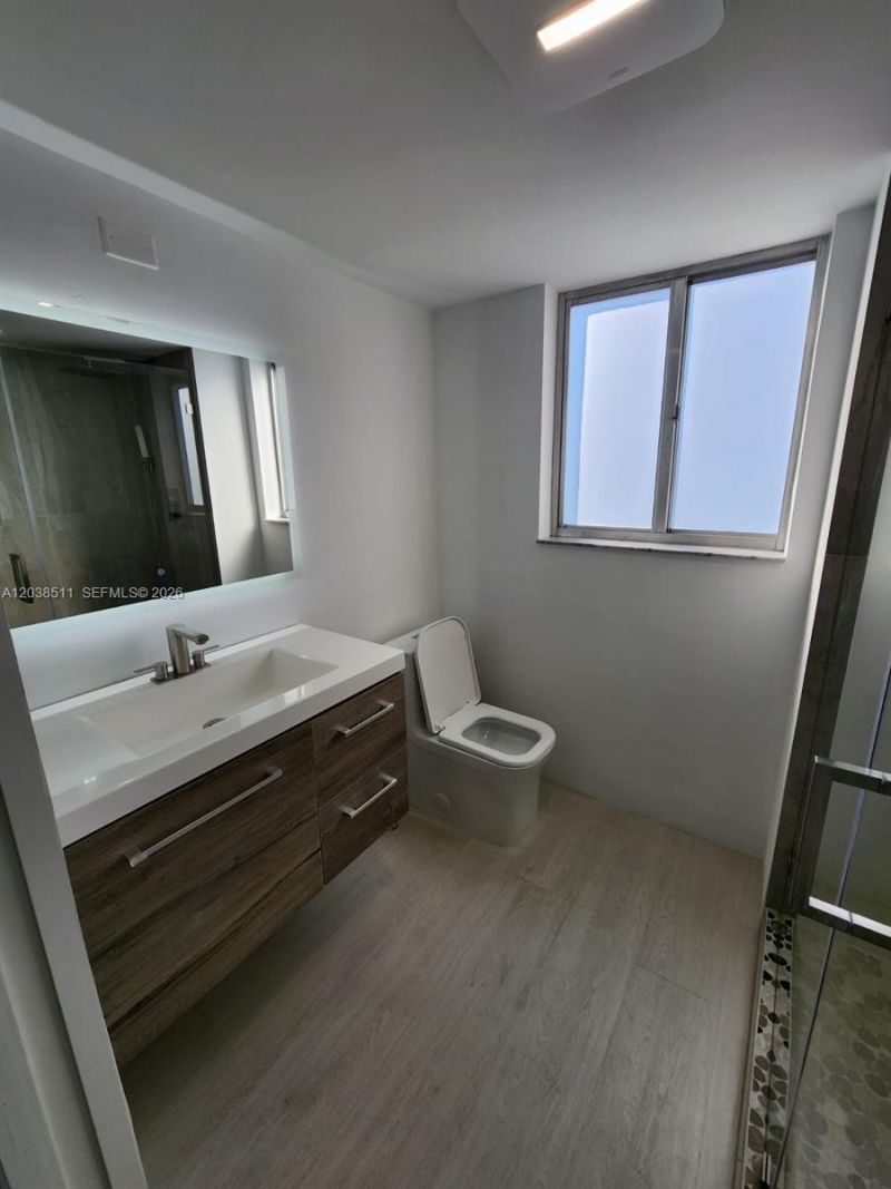 1700 NW N River Dr , Unit 606, Miami, FL 33125 Photo
