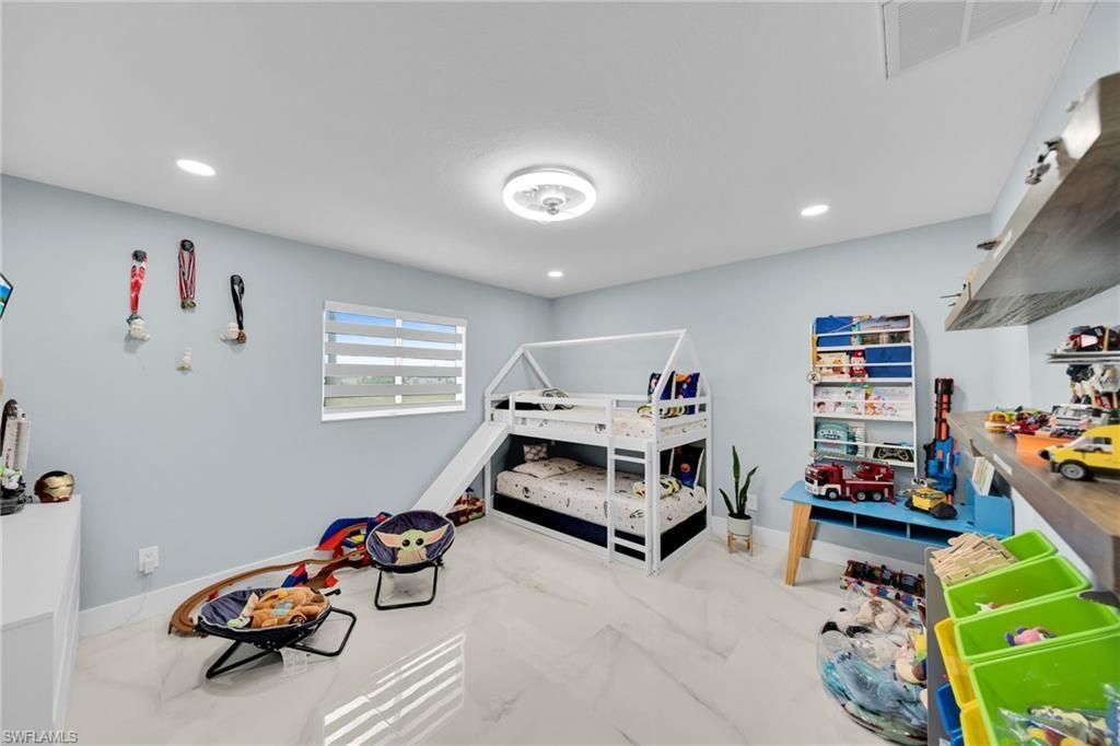 512 NW 24th Ave, Cape Coral, FL 33993 Photo