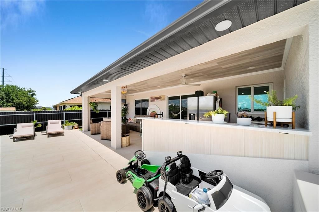 512 NW 24th Ave, Cape Coral, FL 33993 Photo