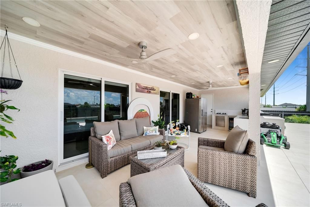 512 NW 24th Ave, Cape Coral, FL 33993 Photo