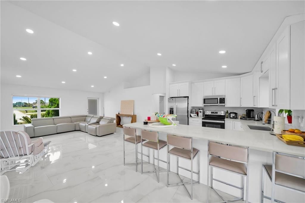512 NW 24th Ave, Cape Coral, FL 33993 Photo