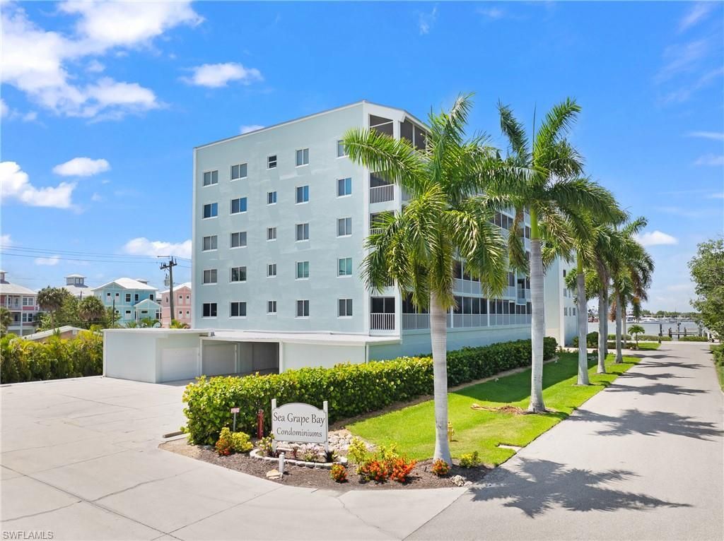 345 Mango St, Unit 605, Fort Myers Beach, FL 33931 Photo