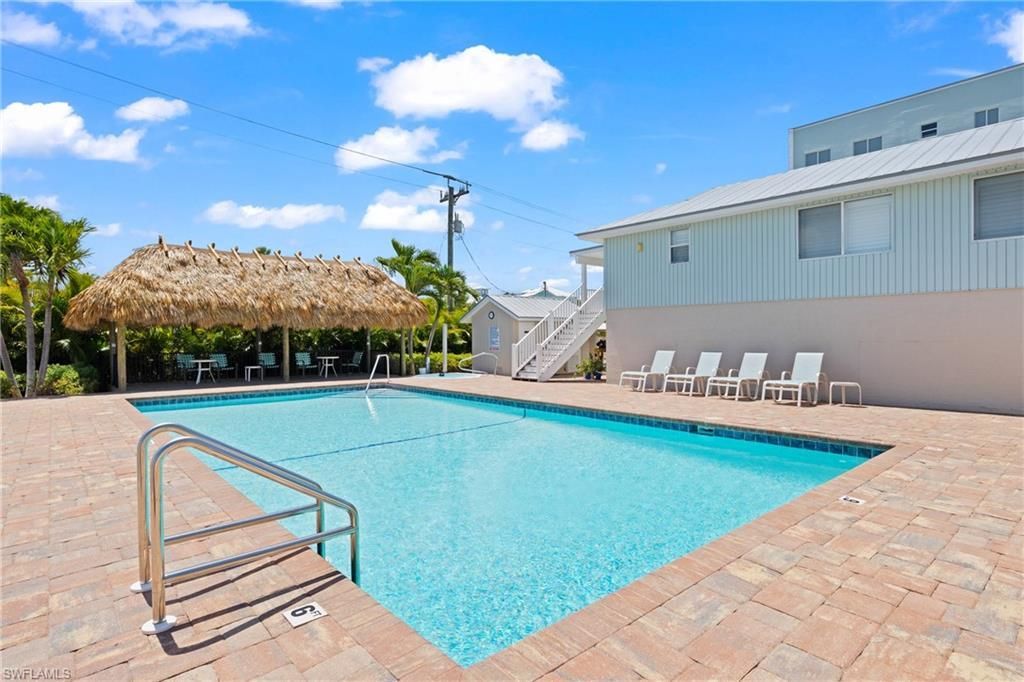 345 Mango St, Unit 605, Fort Myers Beach, FL 33931 Photo