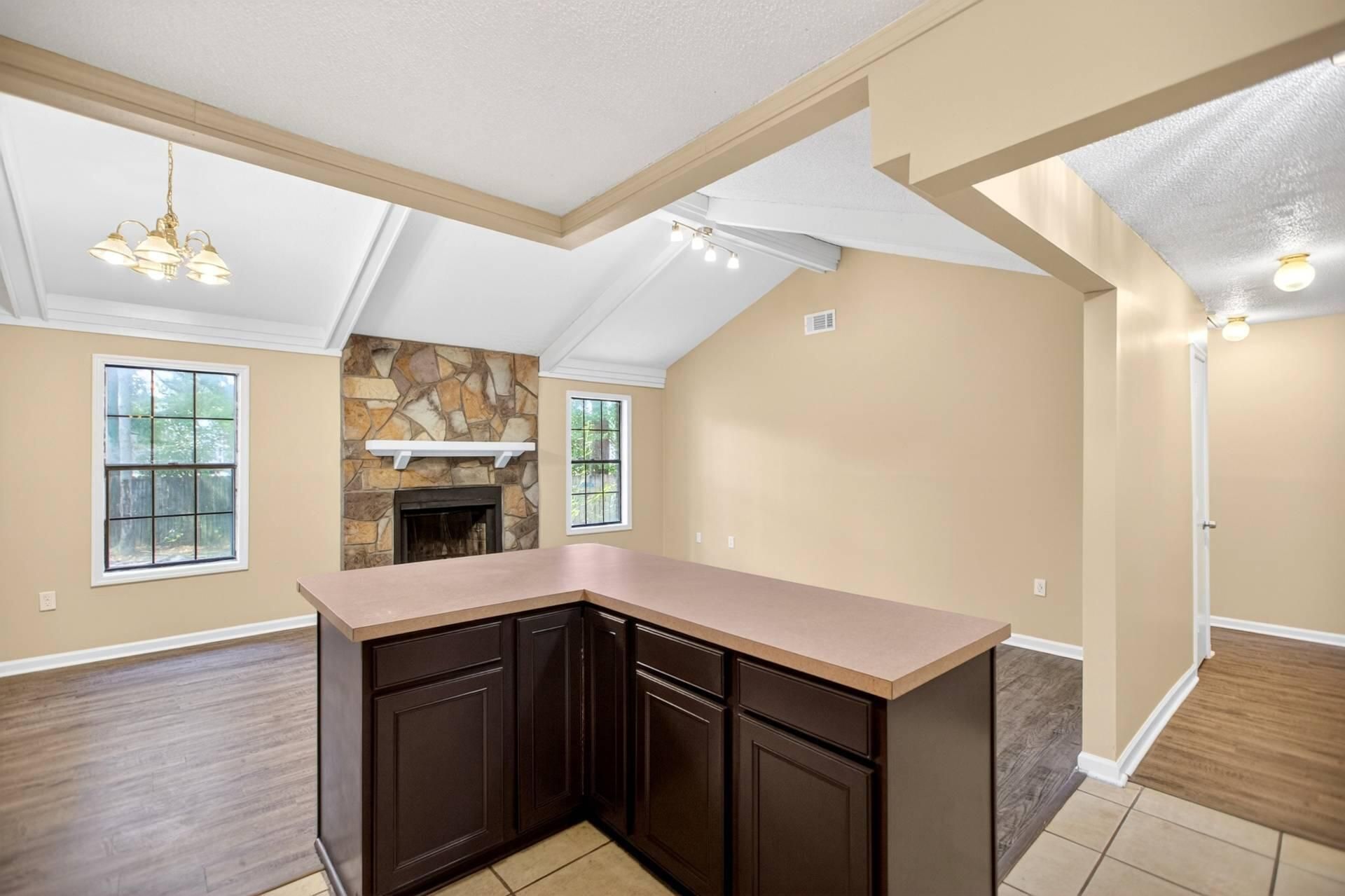 103 Cambell Court Photo 11