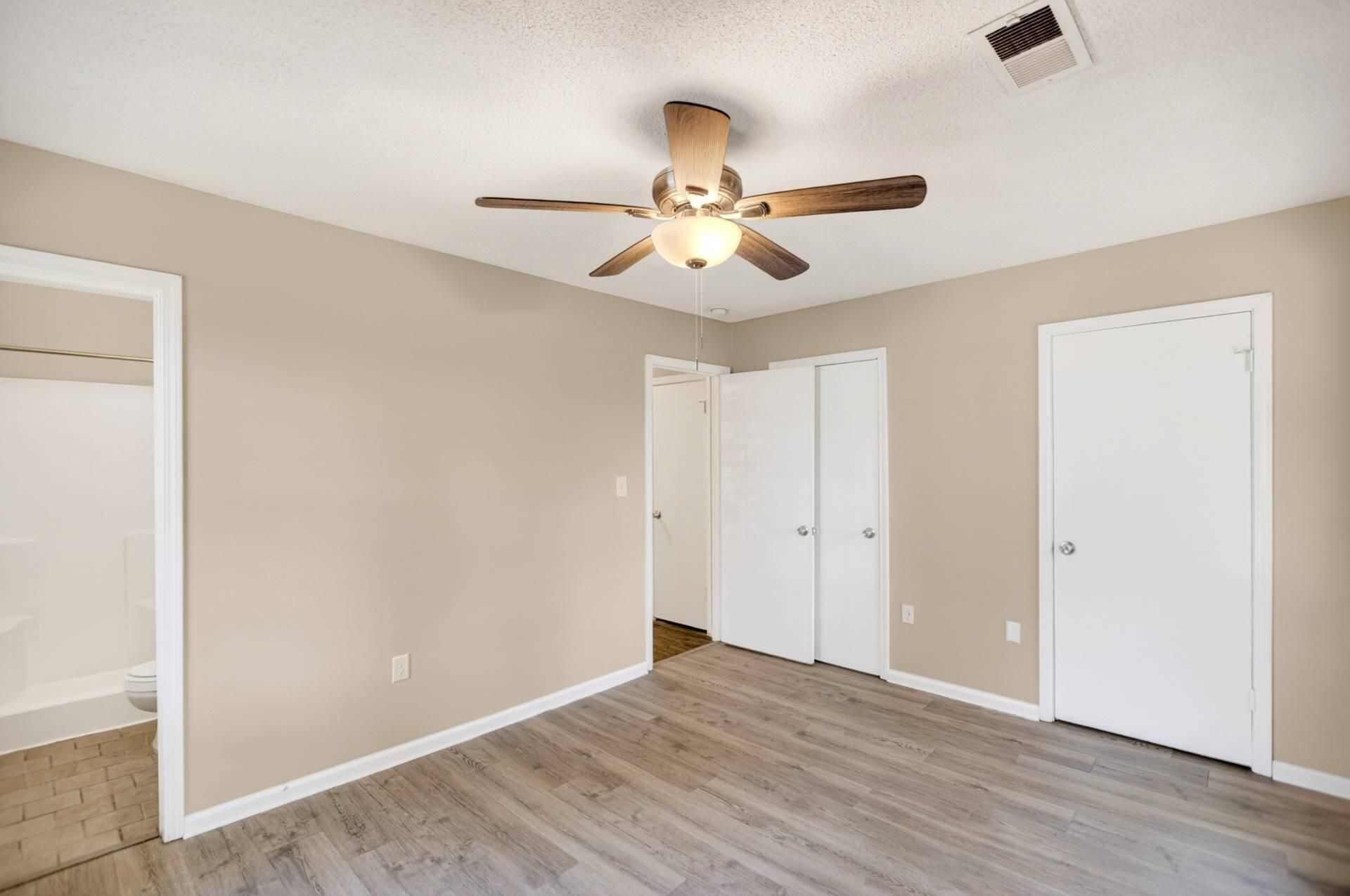 103 Cambell Court Photo 16