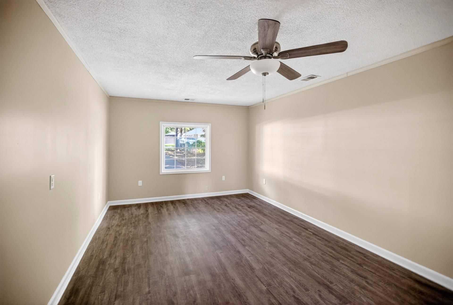 103 Cambell Court Photo 26