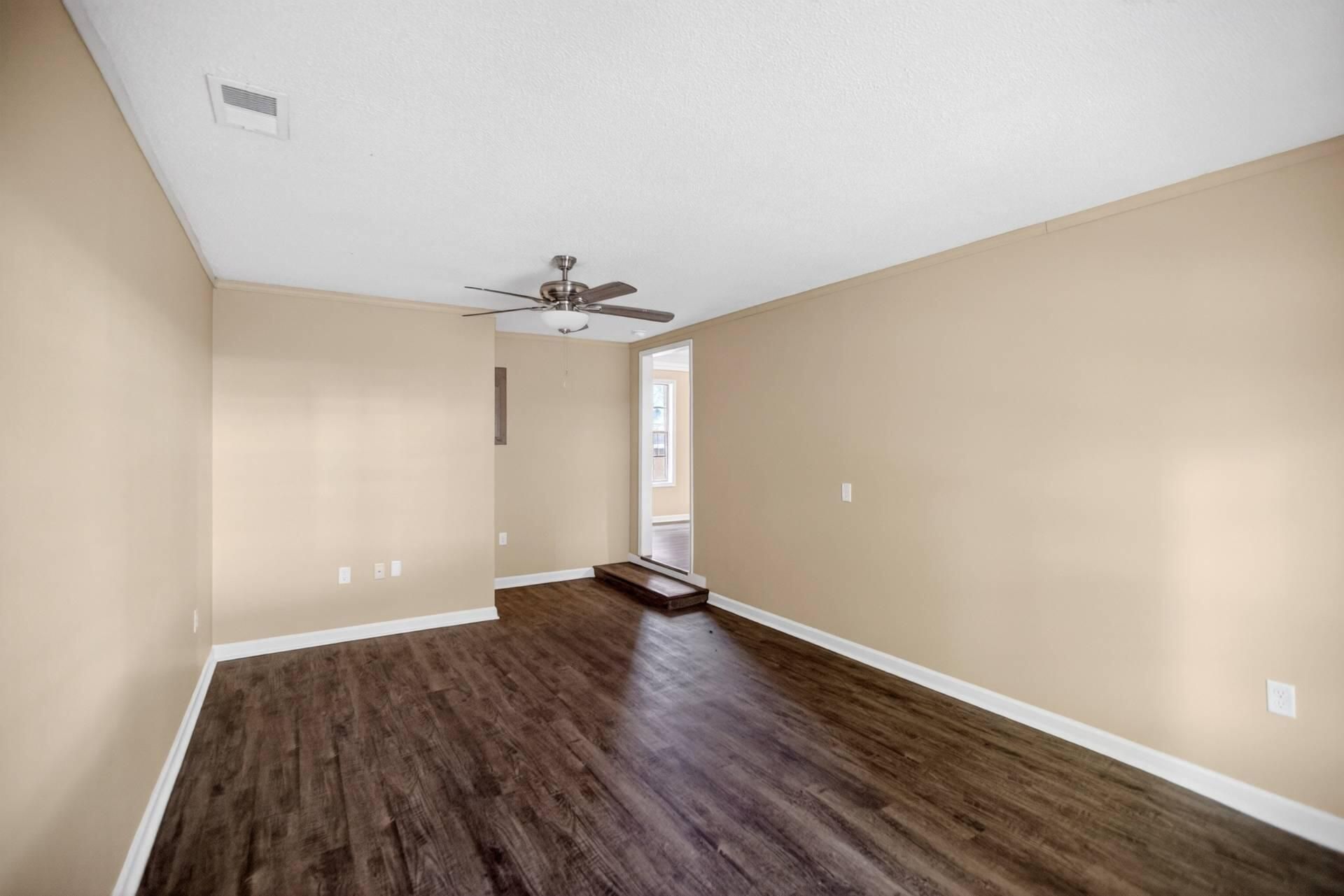 103 Cambell Court Photo 27